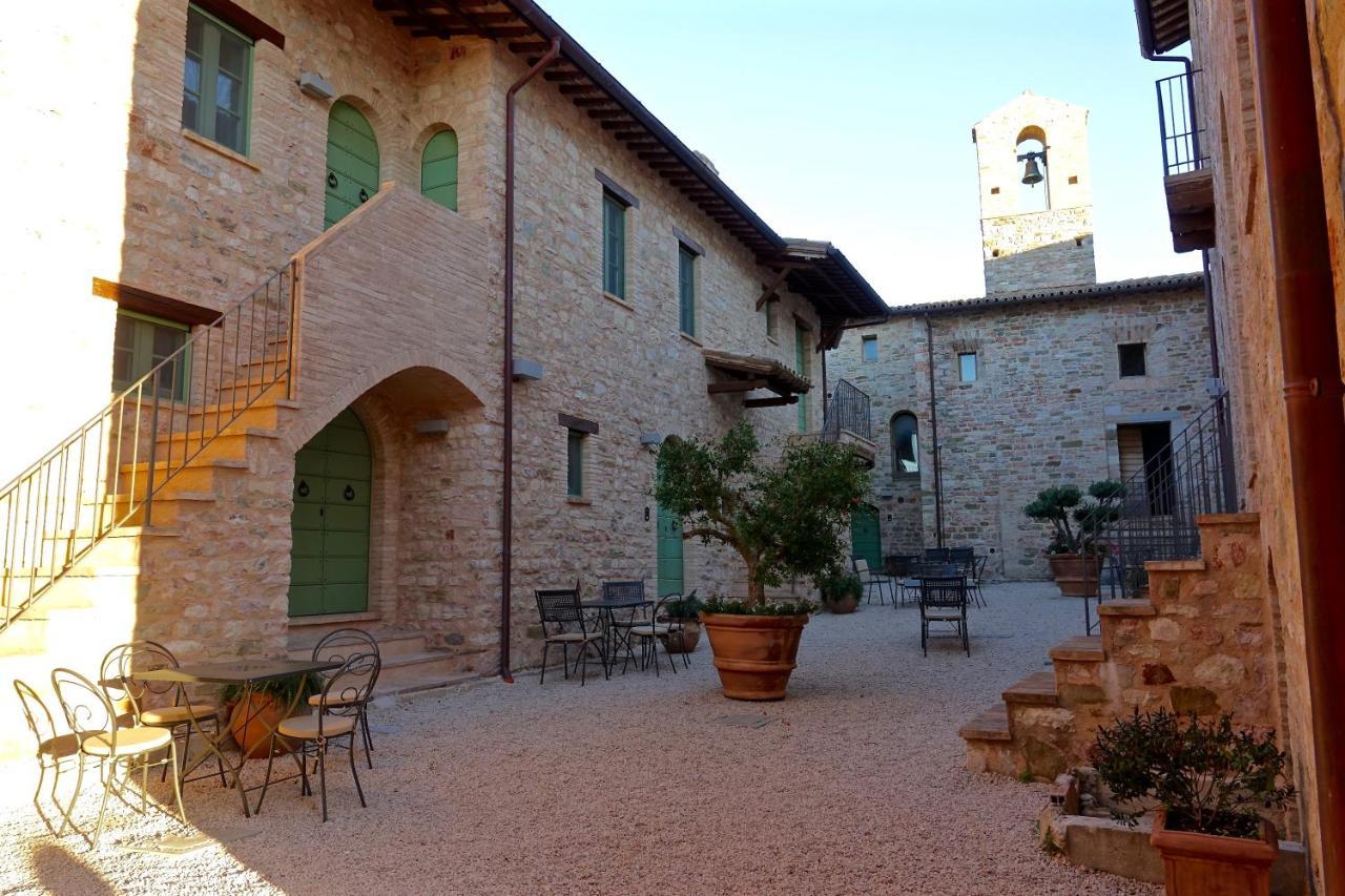 Borgo Di Gallano Hostal Valtopina Exterior foto